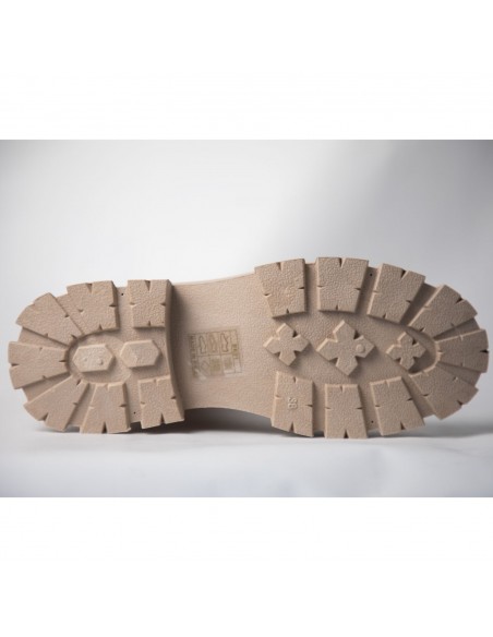 Bottines plateforme daim beige ou noir forme chelsea femme semelle crantée