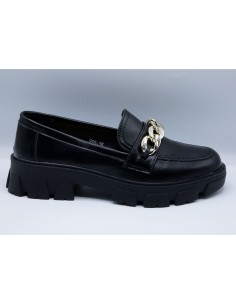 Mocassins femme noirs avec semelle plateforme et chaîne dorée - chaussures confortables style loafers 2