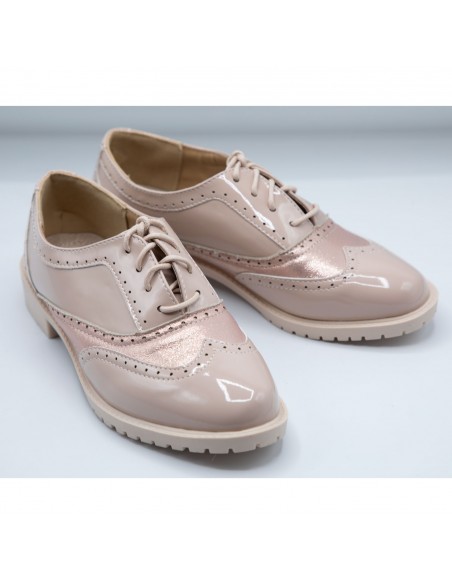 Derbies femme vernies beige rosé nude liseré pailleté avec semelle intérieure cuir