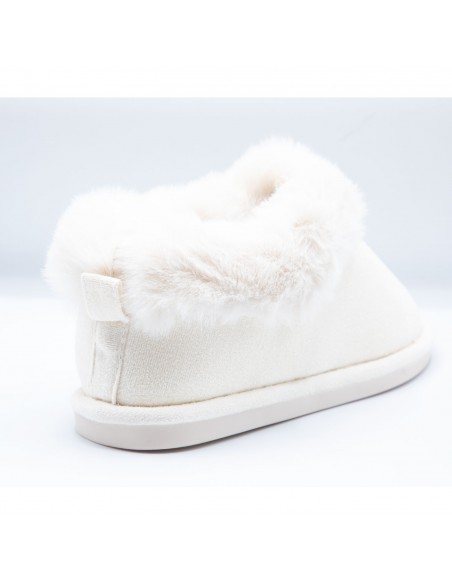 Chaussons fourrure femme chauds en suédine effet peau synthétique hiver tendance