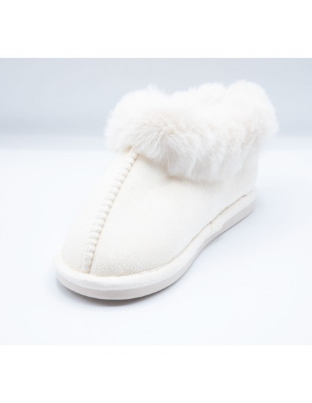 Chaussons fourrure femme chauds en suédine effet peau synthétique hiver tendance