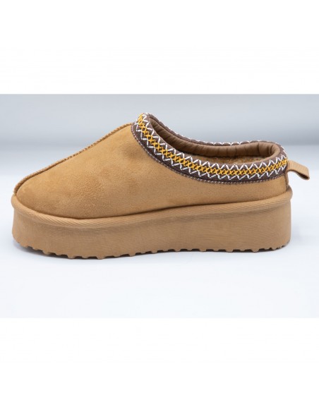 Mules Pantoufles hiver chaudes fourrées plateforme semelle épaisse en daim style scandinave