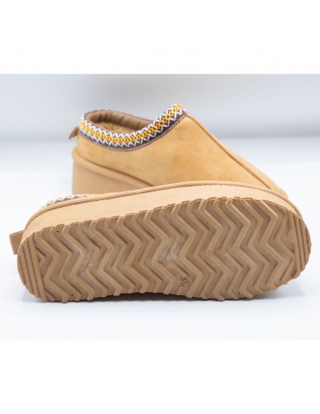 Mules Pantoufles hiver chaudes fourrées plateforme semelle épaisse en daim style scandinave