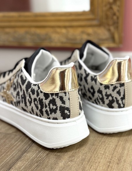 Baskets compensées femme léopard chic - Sneakers tendances pailletées et talon doré