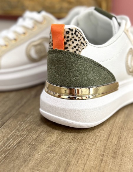 Baskets femme blanches élégantes mode détails dorés léopard et kaki