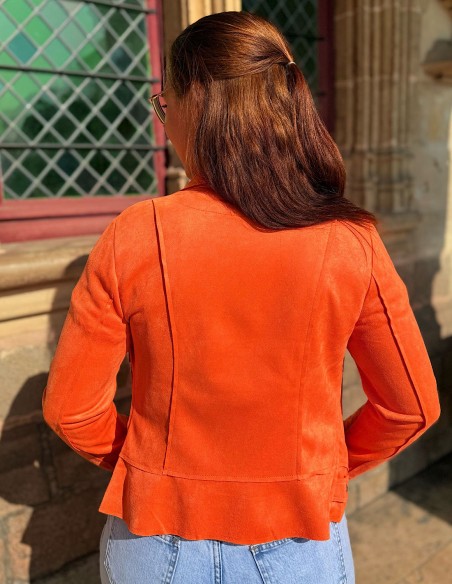 Veste femme en daim coupe perfecto coloré courte tendance printemps / été