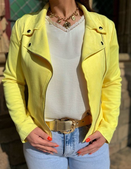 Veste femme en daim coupe perfecto coloré courte tendance printemps / été