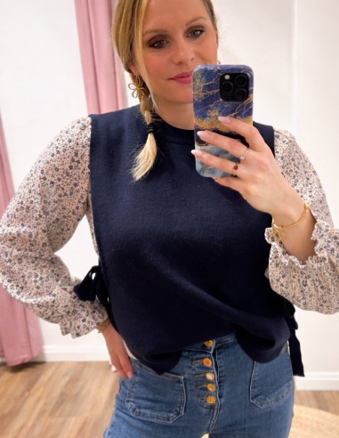 Pull sans manche uni à nouer sur les...