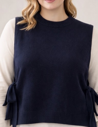Pull sans manche uni à nouer sur les...