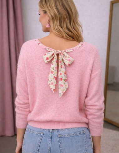 Pull femme rose doux pastel en maile...
