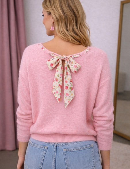 Pull femme rose doux pastel en maile douce, dos ouvert à noeud fleuri réversible du 34 au 40