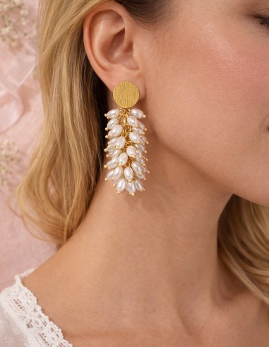 Boucles d'oreilles pendantes dorées à...