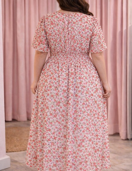 robe longue bohème fleurie vue de dos mannequin grande taille