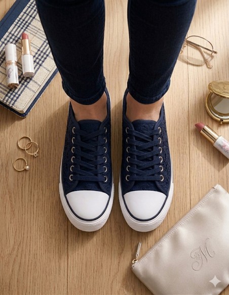 baskets crochet dentelle bleu marine femme