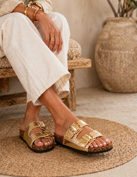 sandales femme dorées à boucles confortable look casual chic