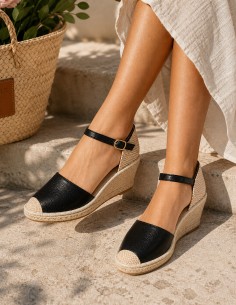 Vue avant - espadrilles  femme noires à talon compensé 6cm 2