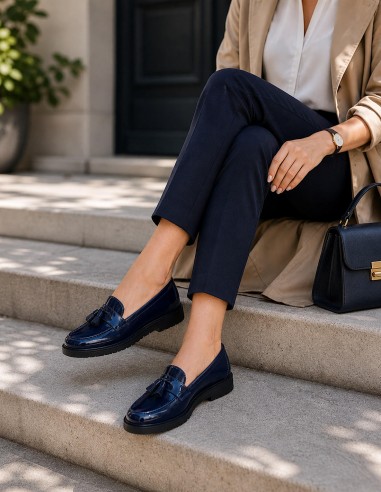mocassins femme vernis bleu marine semelle intérieure cuir pied sensible confort